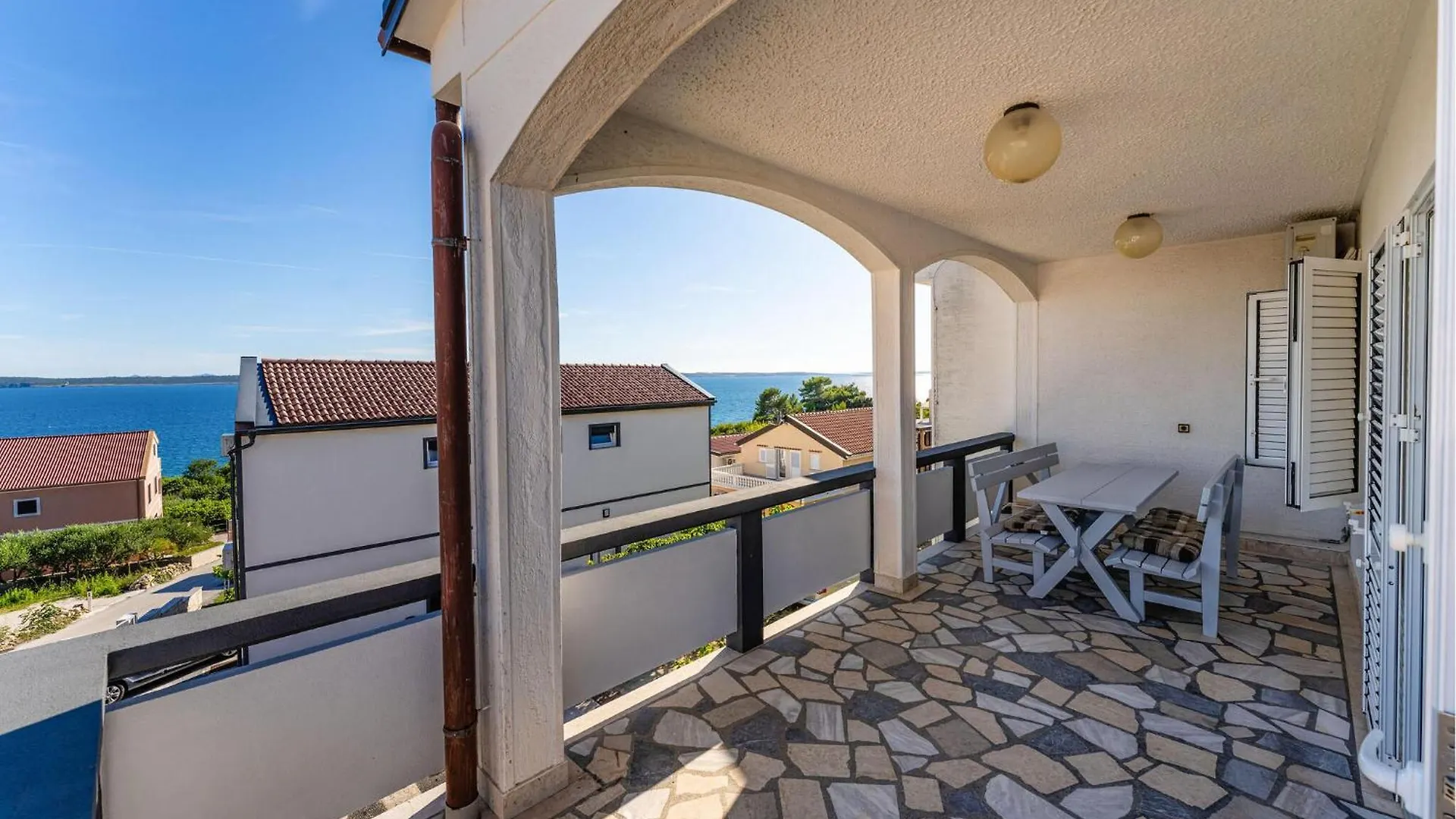 Beautiful Apartment In Rtina With House Sea View
